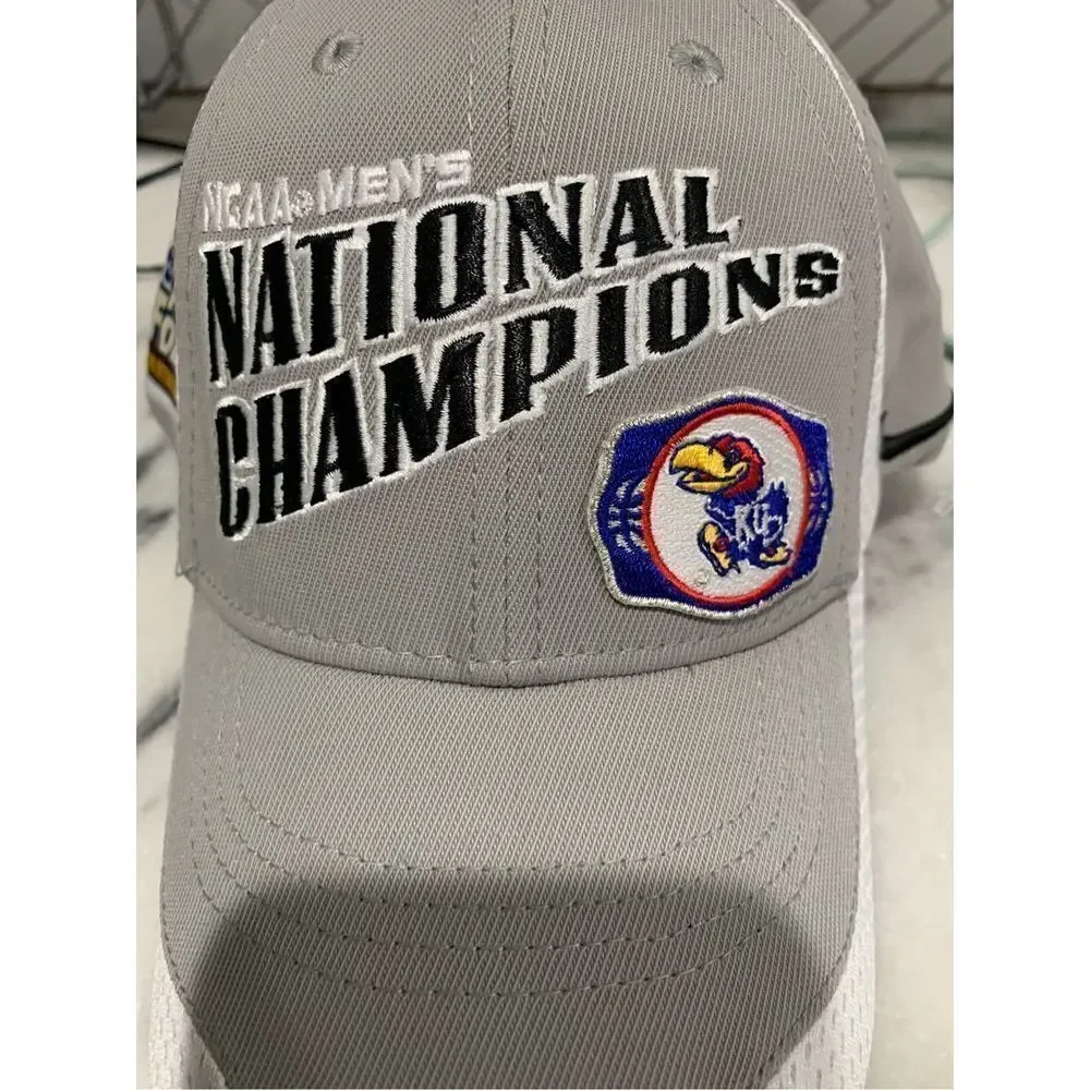 Nike NCAA 2008 Men’s National Champions Hat Final Four San Antonio